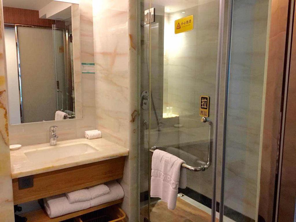 Asian Star Hotel Чжухай Екстер'єр фото